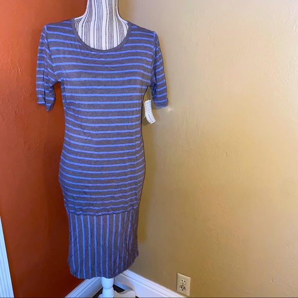LuLaRoe Dresses & Skirts - 5/$30 NWT LulaRoe Julia dress